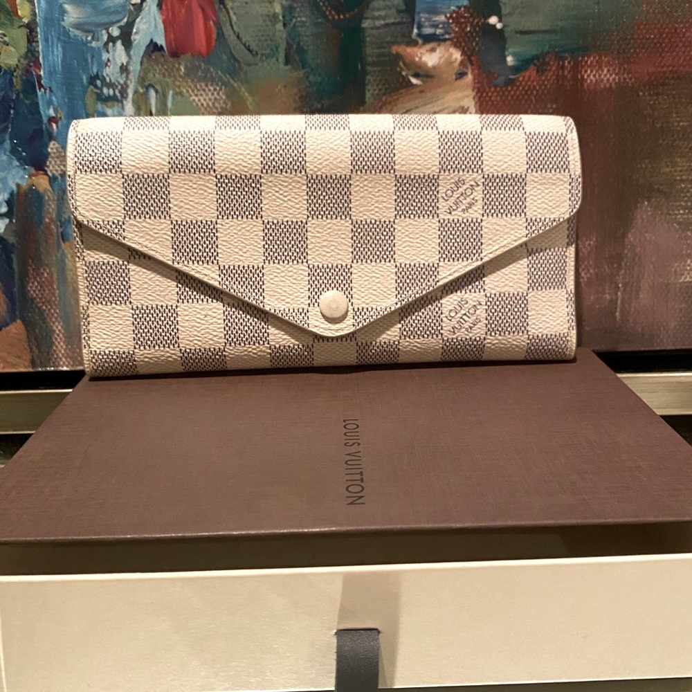 Louis Vuitton Damier Azur wallet